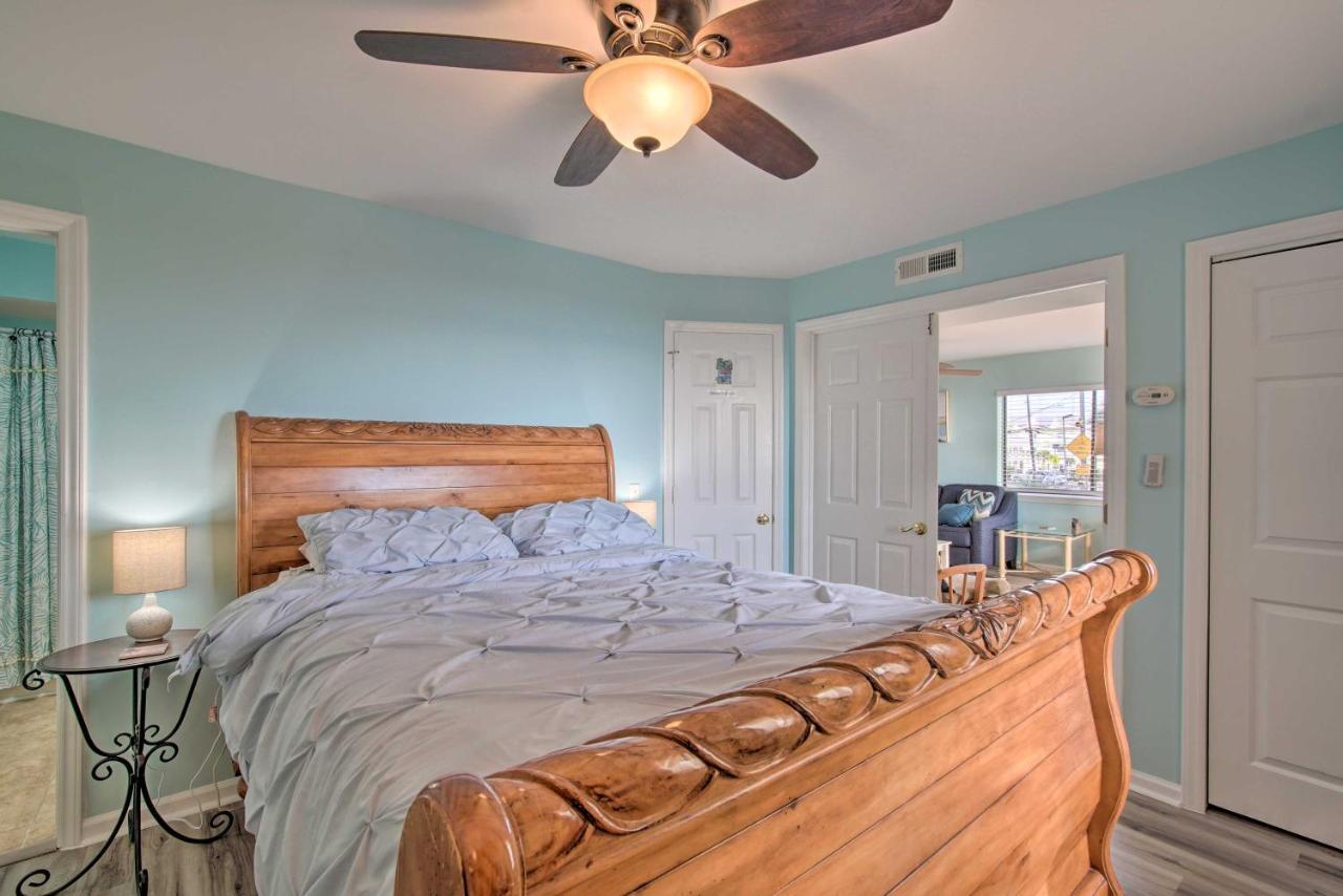 Ocean-View Condo With Deck, Steps To Carolina Beach! Экстерьер фото