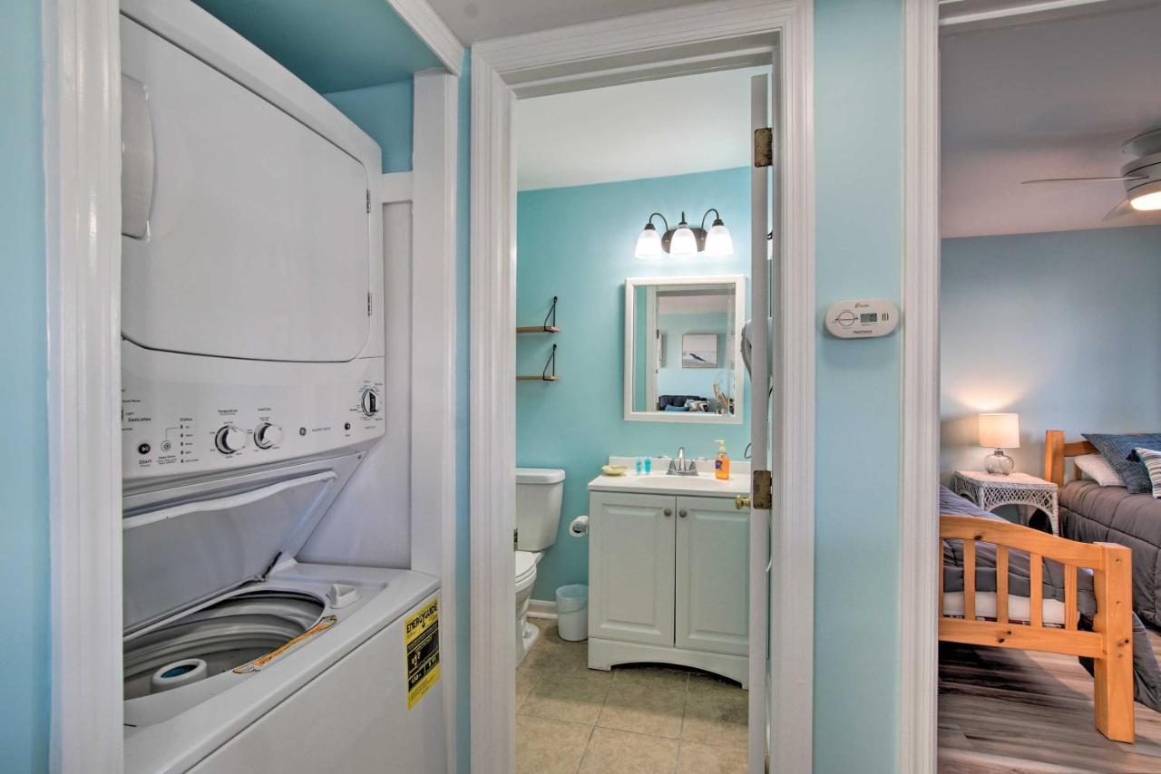 Ocean-View Condo With Deck, Steps To Carolina Beach! Экстерьер фото